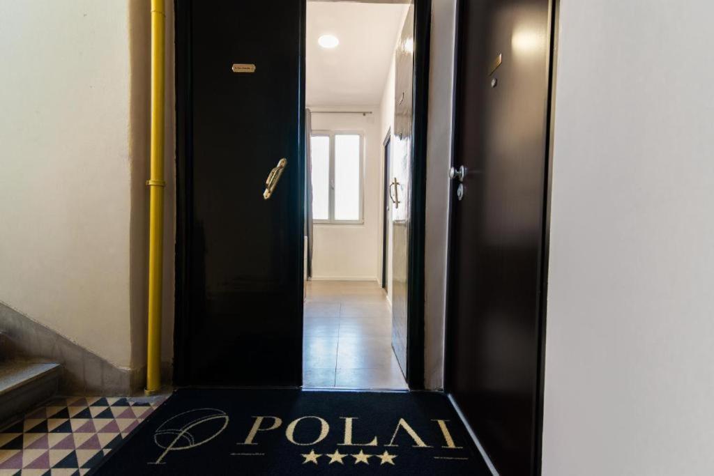 Polai Boutique Apartments With Free Parking Екстер'єр фото